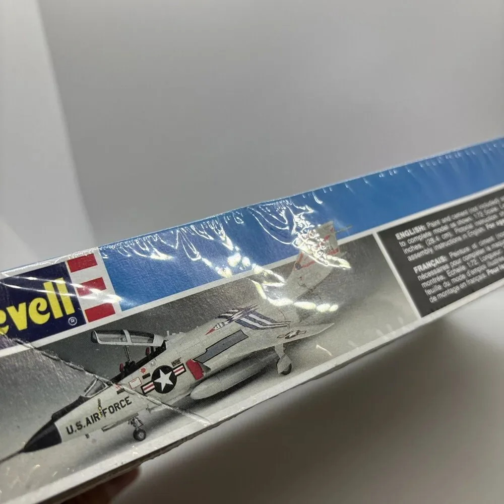 NEW Vintage McDonnell F-101B Voodoo Vintage by Revell in 1/72 scale from 1992